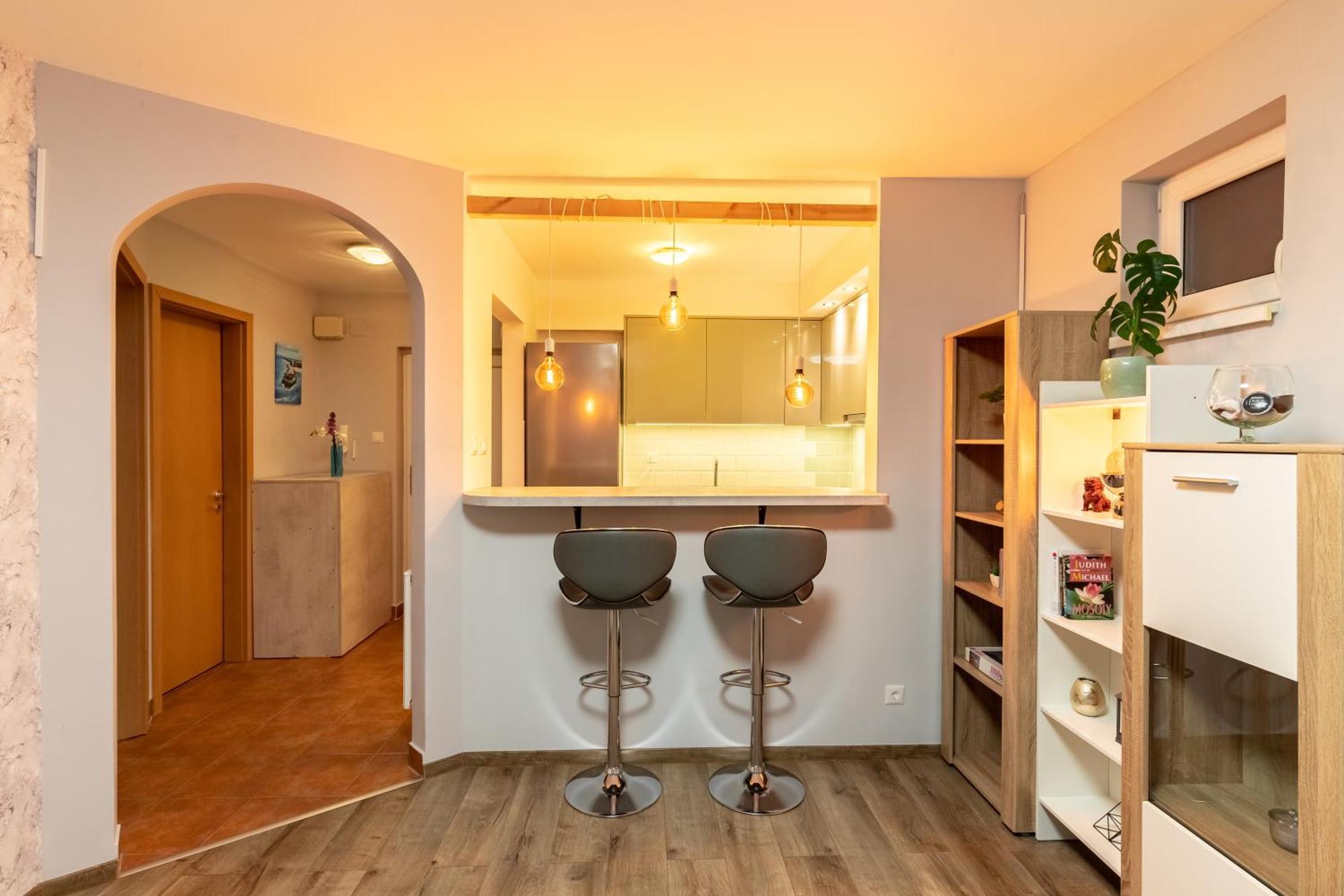 Center Budget Apartment Inside Free Parking Self Check-In Free Streaming Ac Balcony Budapest Exterior foto