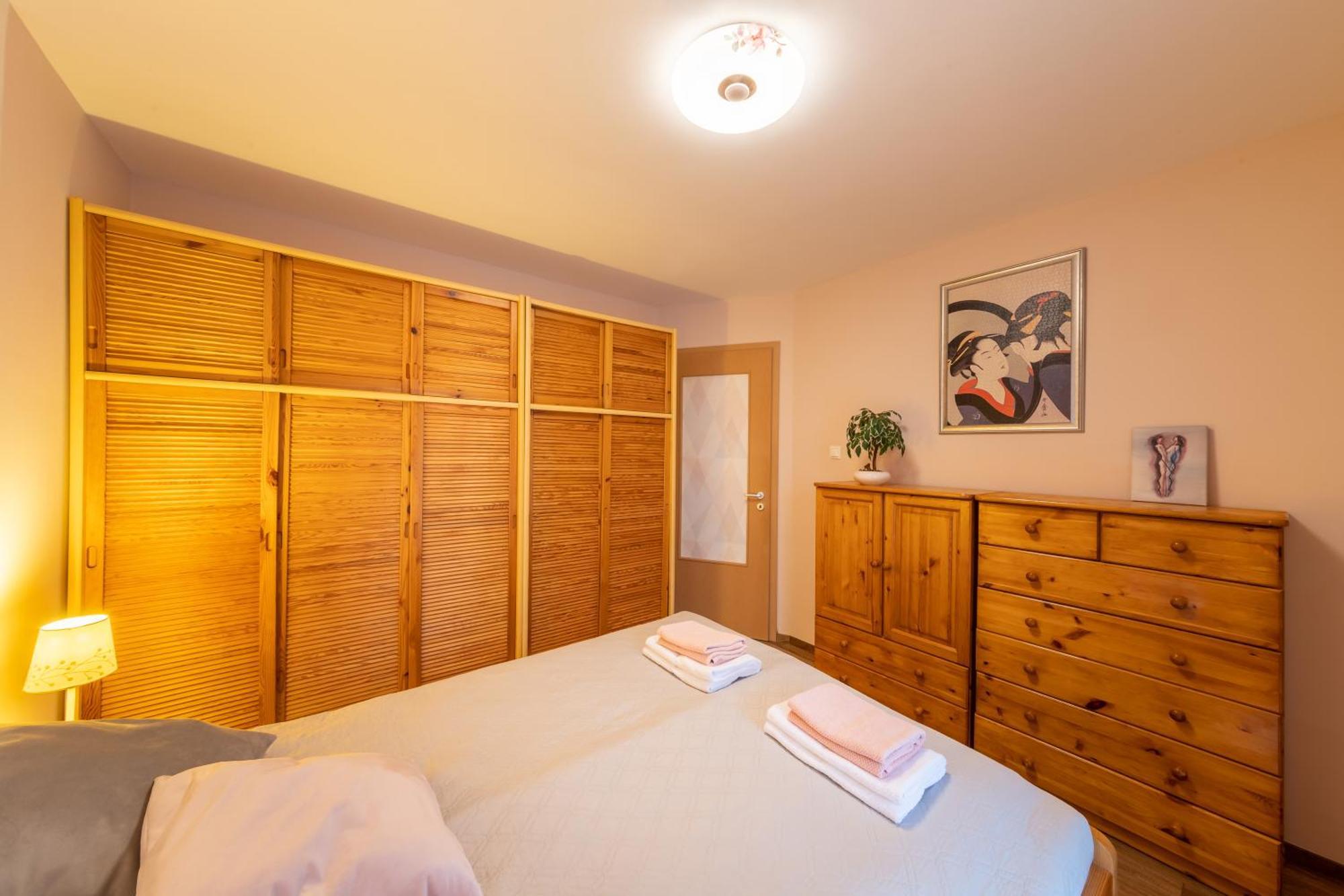 Center Budget Apartment Inside Free Parking Self Check-In Free Streaming Ac Balcony Budapest Exterior foto