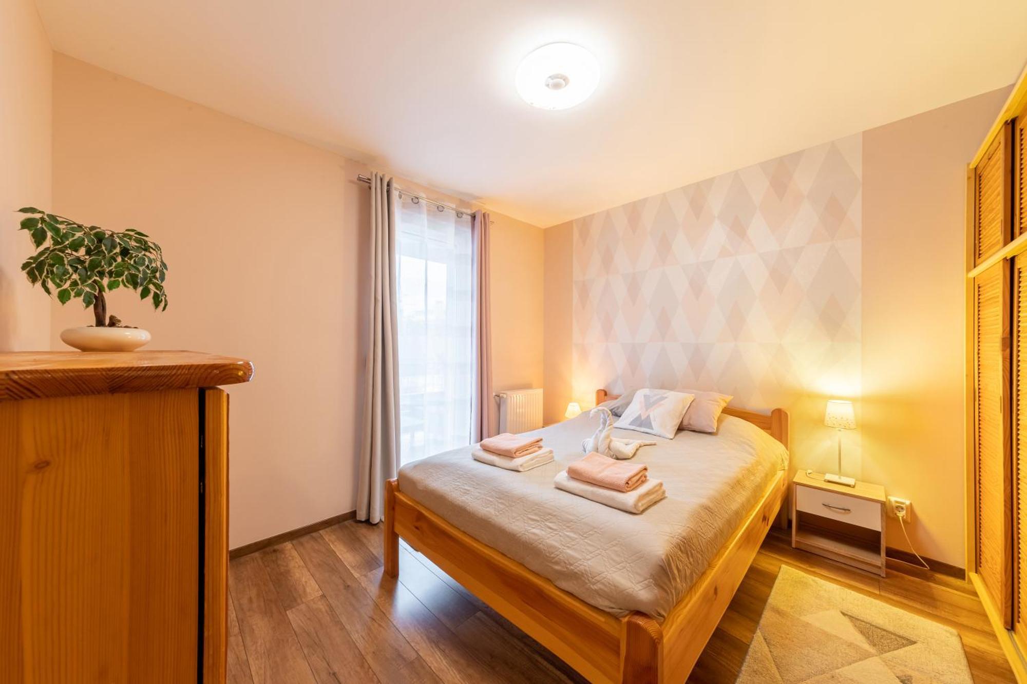 Center Budget Apartment Inside Free Parking Self Check-In Free Streaming Ac Balcony Budapest Exterior foto